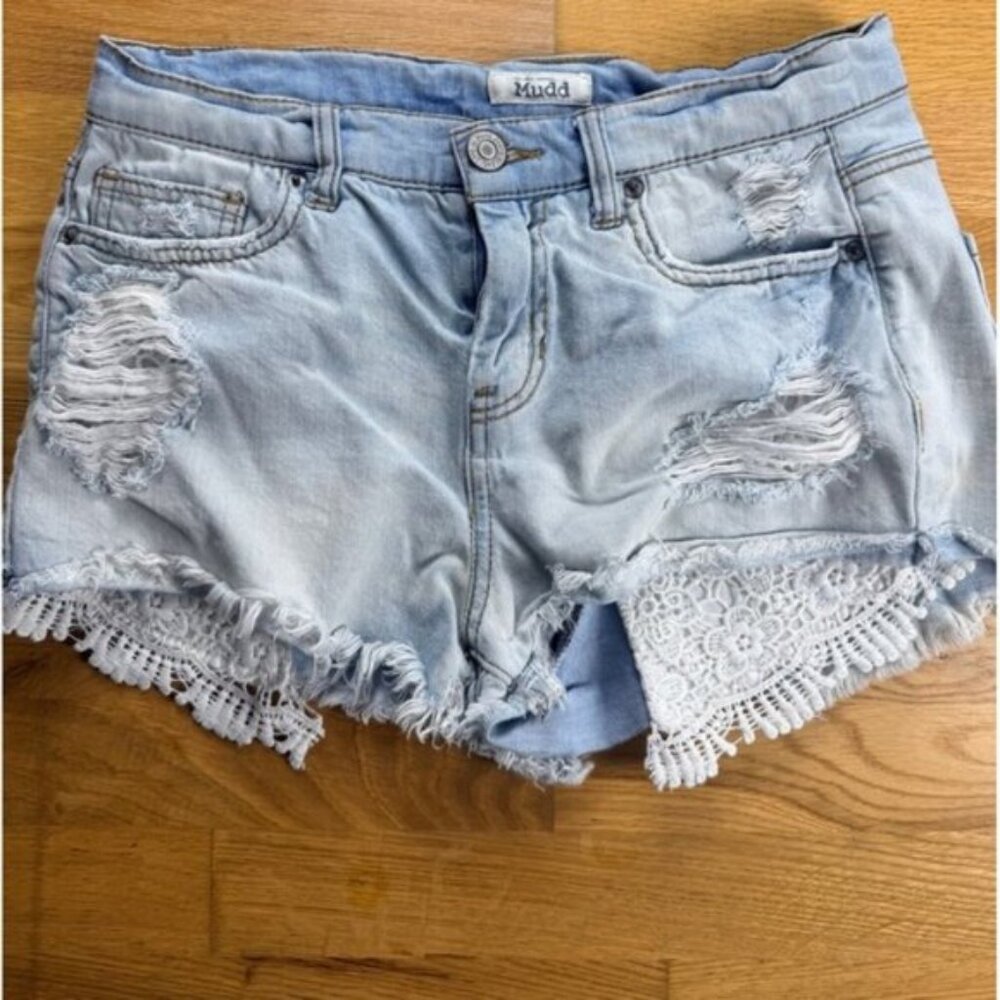 Light Wash Distressed Lace Trim Denim Shorts Size 7 Boho Cutoffs Y2K